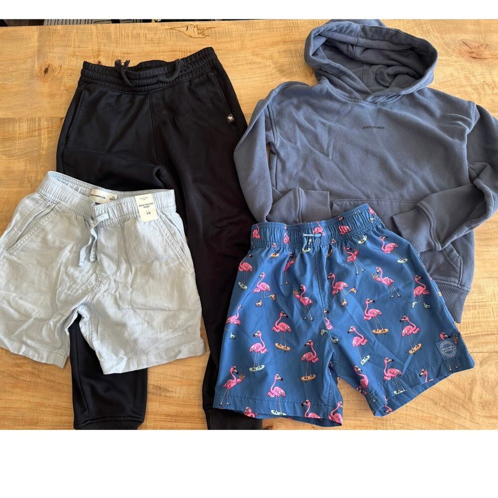 Abercrombie kids boys 7/8 bundle, flamingo, New York hoodie,joggers